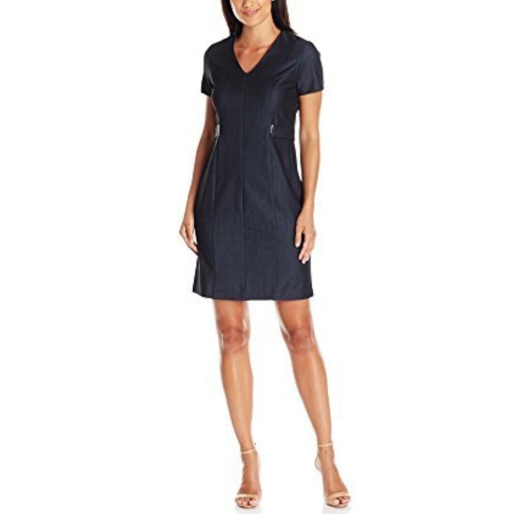 Sandra Darren Women's Short Sleeve V-Neck Denim Sheath Dress Size 20W